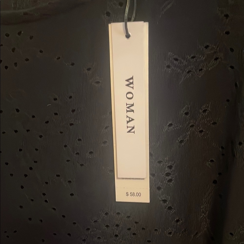 NWT Tahari Black Tee - Picture 3 of 8